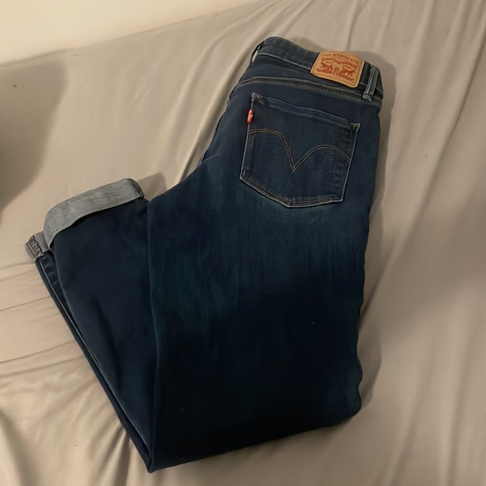 Levi’s Capris